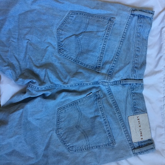 Levi’s Line 8 Straight Crop - Picture 4 of 5